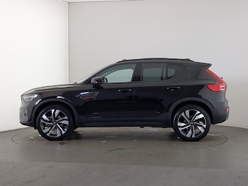 Used Volvo XC40 2025 for sale - 78327547: Photo