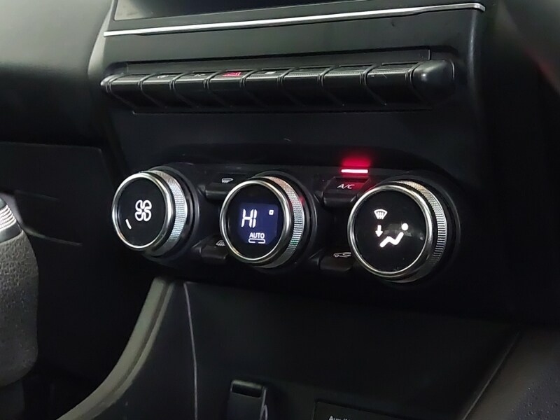 Used Renault Captur 2023 for sale - 77874249: Photo 14