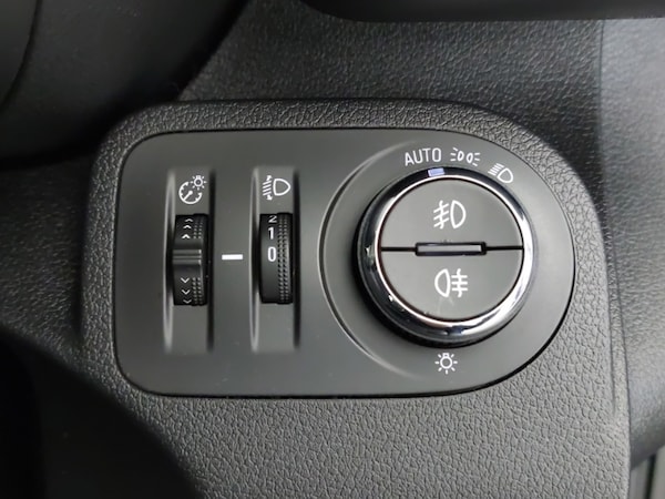 Used Vauxhall Combo Life 2019 for sale - 76325428: Photo 18