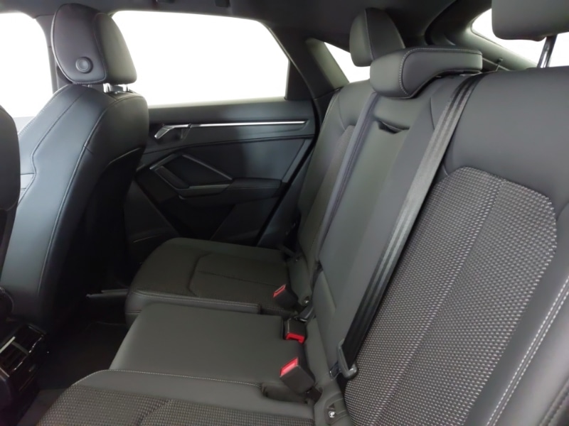 Used Audi Q3 2023 for sale - 77119080: Photo 6