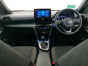 Used Toyota Yaris Cross 2023 for sale - 78621959: Photo