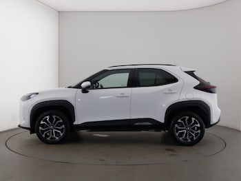 Used Toyota Yaris Cross 2023 for sale - 78621959: Photo