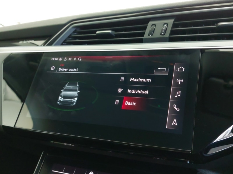 Used Audi e-tron 2021 for sale - 77947898: Photo 16