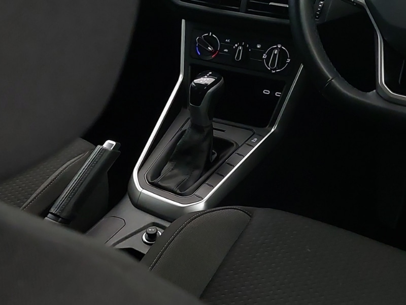 Used Volkswagen Polo 2024 for sale - 77035000: Photo 11