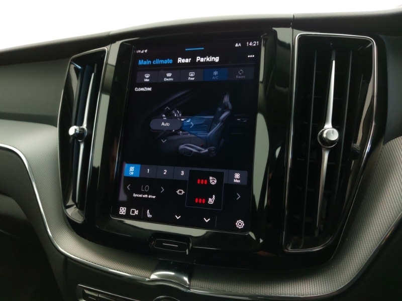 Used Volvo XC60 2023 for sale - 77126315: Photo 18