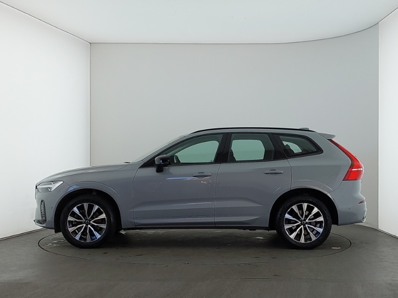 Used Volvo XC60 2023 for sale - 77126315: Photo 4