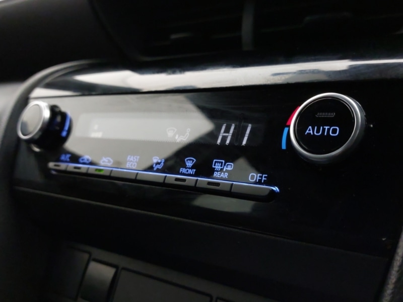 Used Toyota Yaris Cross 2022 for sale - 76721743: Photo 17