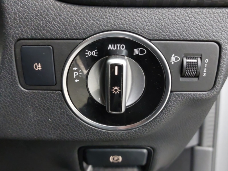 Used Mercedes-Benz A-Class 2017 for sale - 76343519: Photo 15