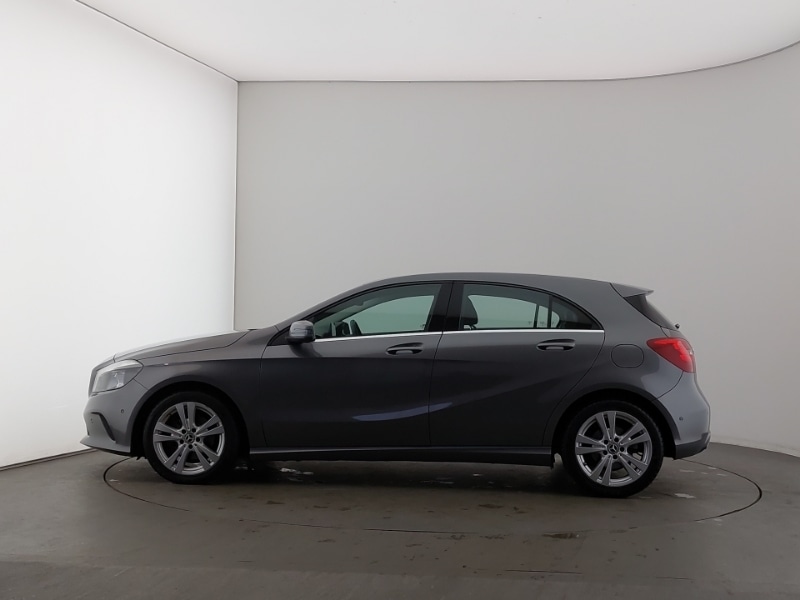 Used Mercedes-Benz A-Class 2017 for sale - 76343519: Photo 4