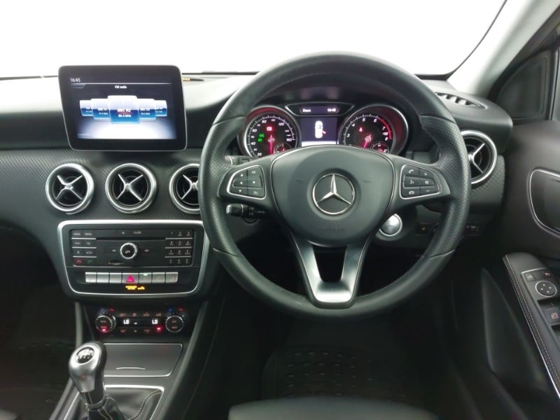 Used Mercedes-Benz A-Class 2017 for sale - 76343519: Photo 7