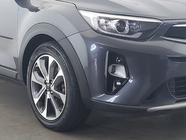 Used Kia Stonic 2018 for sale - 76150624: Photo 9