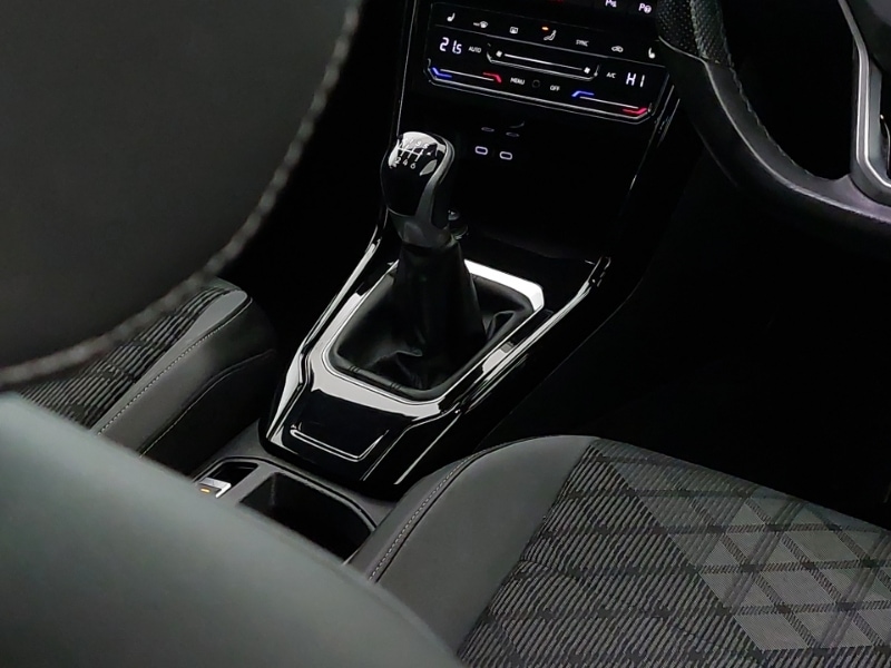 Used Volkswagen T-Roc 2022 for sale - 77458082: Photo 11