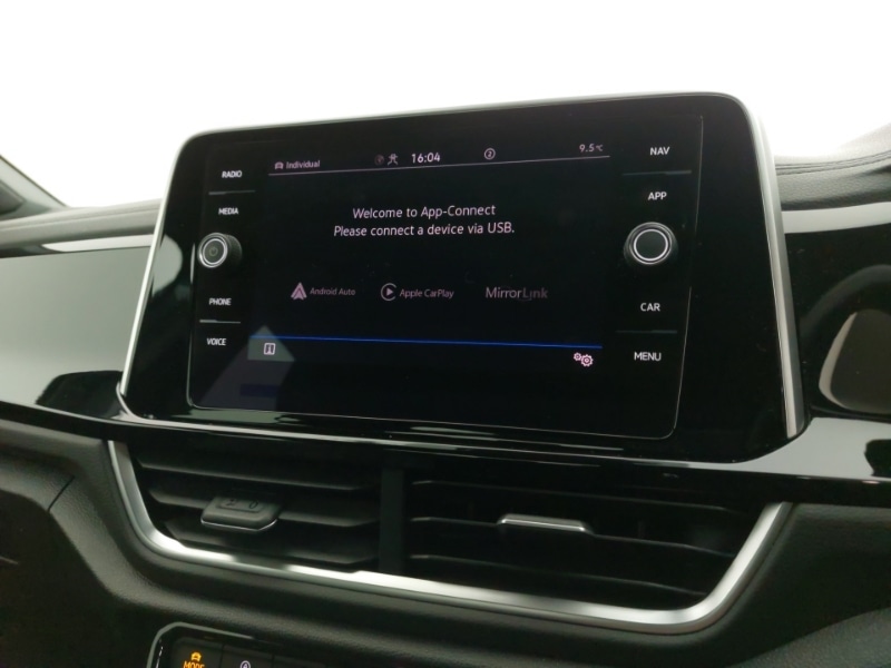 Used Volkswagen T-Roc 2022 for sale - 77458082: Photo 17