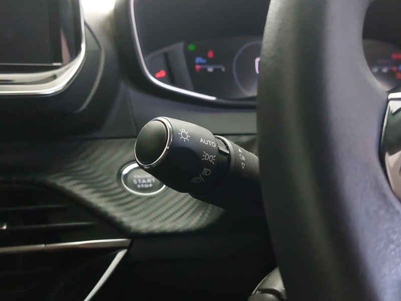 Used Peugeot 208 2024 for sale - 78085229: Photo 13