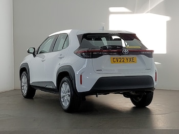 Used Toyota Yaris Cross 2022 for sale - 77530906: Photo