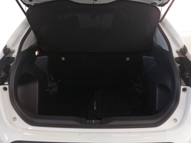 Used Toyota Yaris Cross 2022 for sale - 77530906: Photo 8