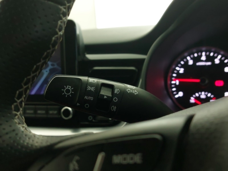 Used Kia Stonic 2023 for sale - 77209269: Photo 15