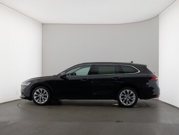 Used Skoda Superb 2024 for sale - 76275682: Photo
