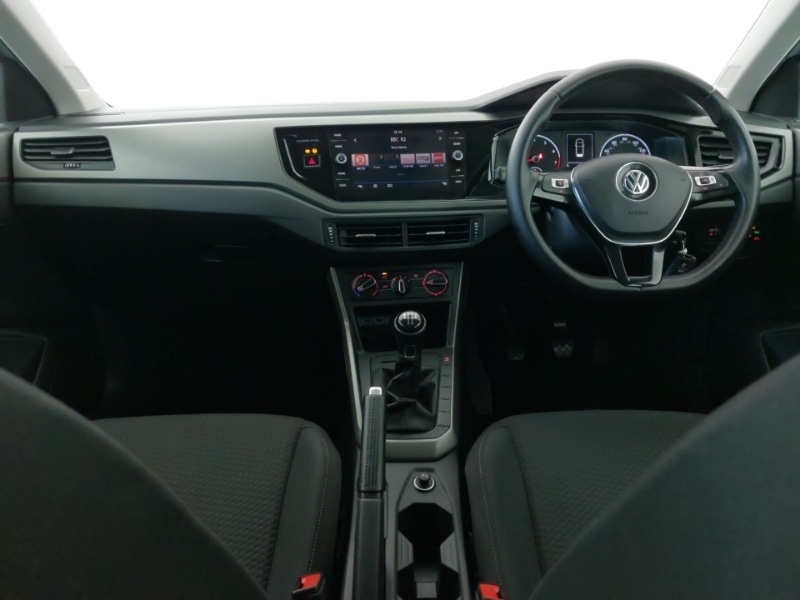 Used Volkswagen Polo 2018 for sale - 77881706: Photo 2