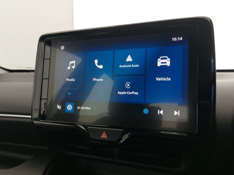 Used Mazda Mazda2 HYBRID 2024 for sale - 76493251: Photo 16