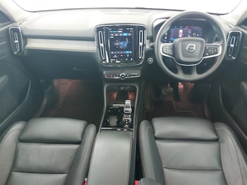 Used Volvo XC40 2024 for sale - 79347952: Photo