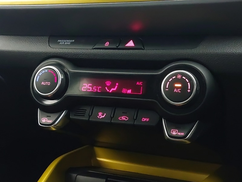 Used Kia Stonic 2023 for sale - 77767429: Photo 18