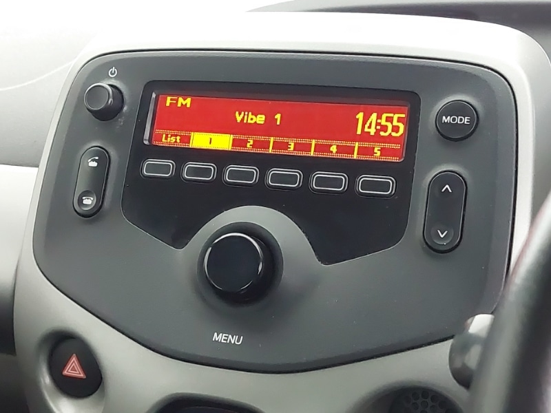 Used Toyota AYGO 2015 for sale - 76408220: Photo 16