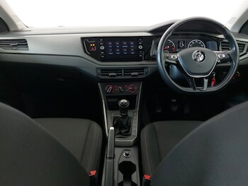 Used Volkswagen Polo 2019 for sale - 78264042: Photo