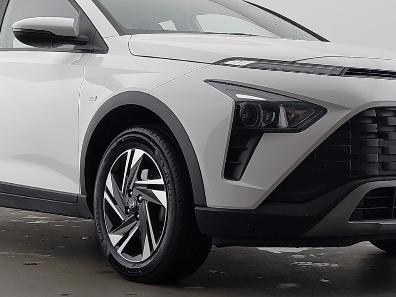 Used Hyundai BAYON 2023 for sale - 76771330: Photo 1