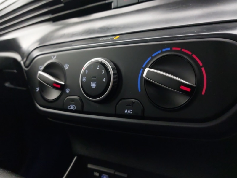 Used Hyundai BAYON 2023 for sale - 76771330: Photo 15