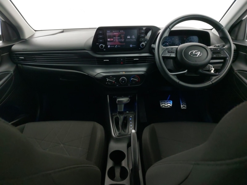 Used Hyundai BAYON 2023 for sale - 76771330: Photo 2