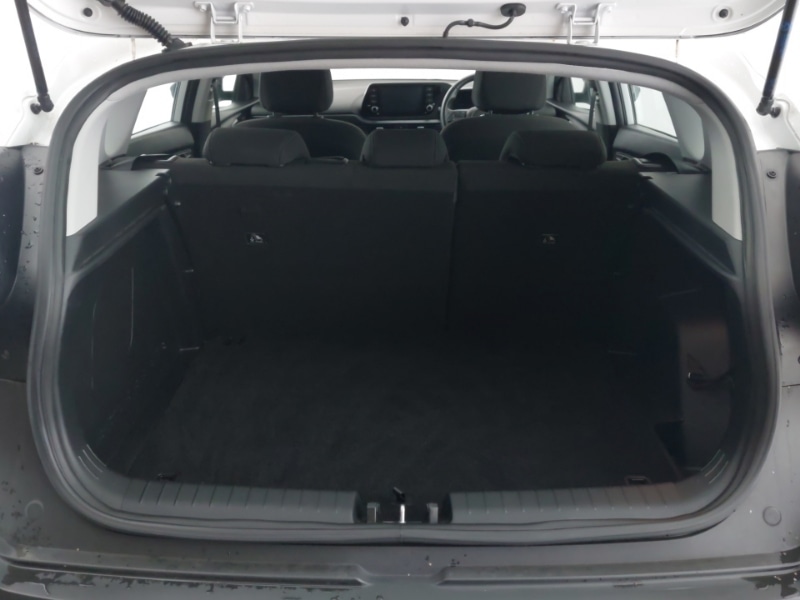 Used Hyundai BAYON 2023 for sale - 76771330: Photo 8