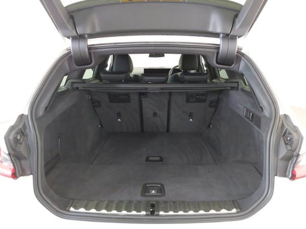 Used BMW 3 Series 2024 for sale - 76195423: Photo 8