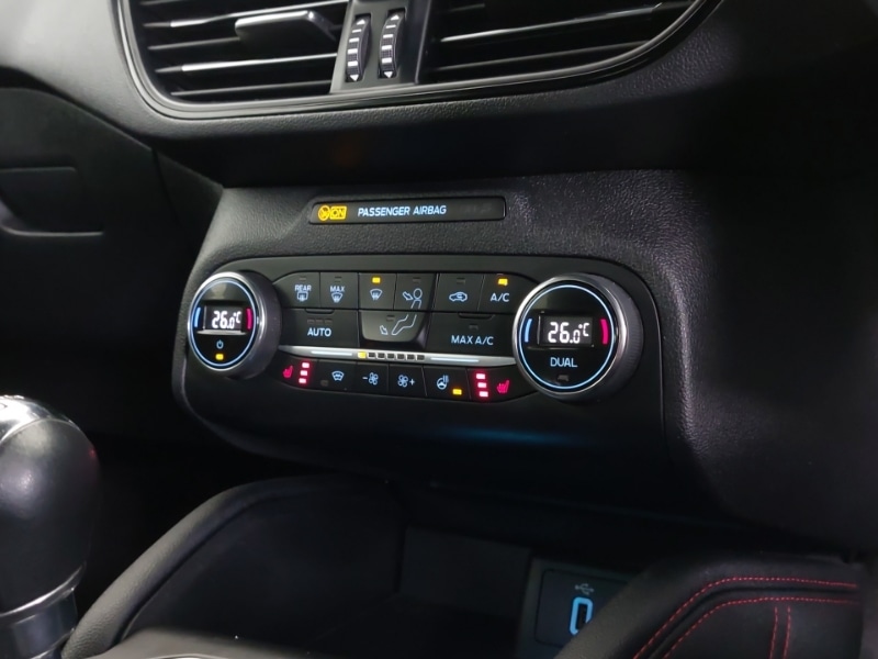 Used Ford Focus 2019 for sale - 77964111: Photo 14