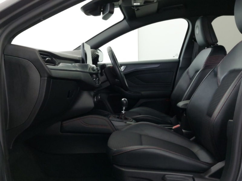 Used Ford Focus 2019 for sale - 77964111: Photo 5