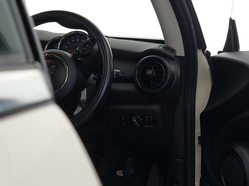 Used MINI Hatch 2018 for sale - 78114075: Photo 13