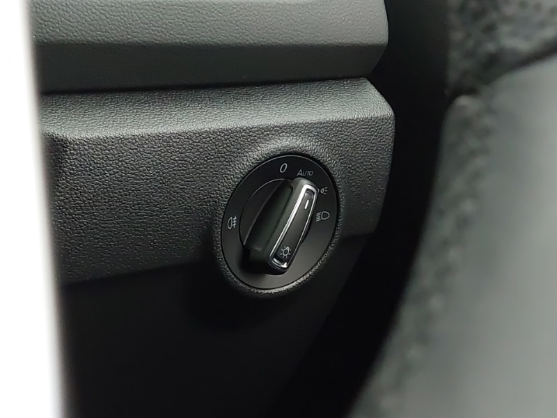 Used Volkswagen T-Roc 2025 for sale - 77284513: Photo 14