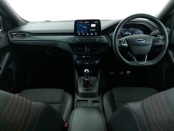 Used Ford Focus 2019 for sale - 77518041: Photo