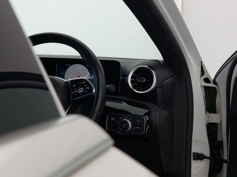 Used Mercedes-Benz A-Class 2020 for sale - 77933589: Photo 10