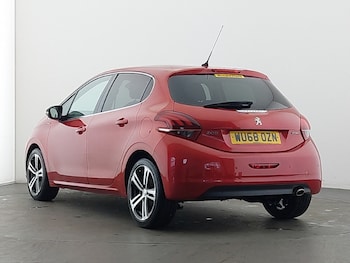 Used Peugeot 208 2018 for sale - 76208333: Photo