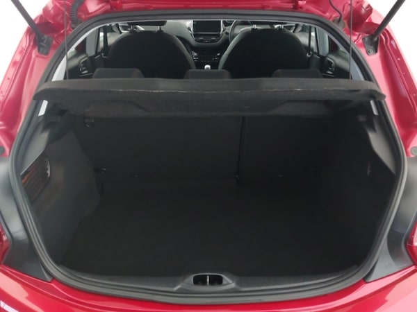 Used Peugeot 208 2018 for sale - 76208333: Photo 8
