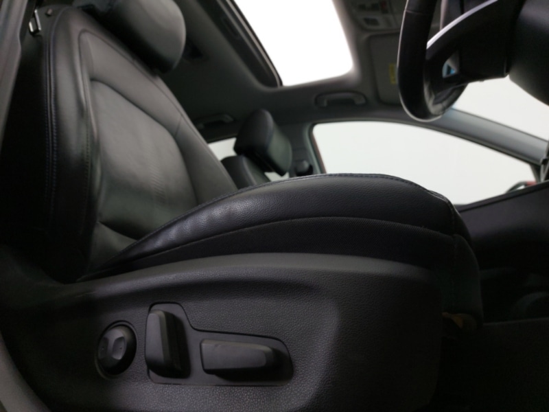 Used Hyundai KONA 2021 for sale - 76348321: Photo 12