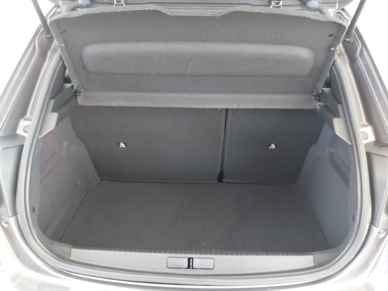 Used Peugeot 208 2023 for sale - 76788893: Photo 8