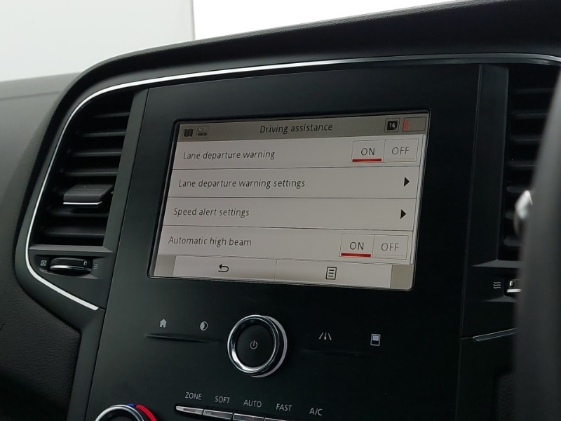 Used Renault Megane 2019 for sale - 77366279: Photo 19