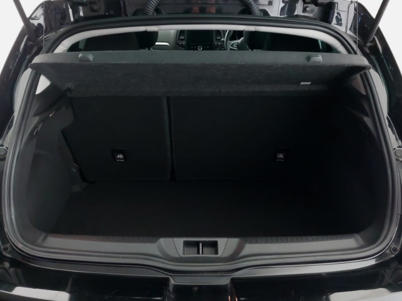 Used Renault Megane 2019 for sale - 77366279: Photo 8