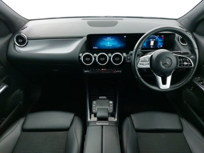 Used Mercedes-Benz GLA 2021 for sale - 76521378: Photo 2