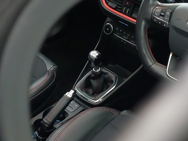 Used Ford Fiesta 2018 for sale - 76815922: Photo 11