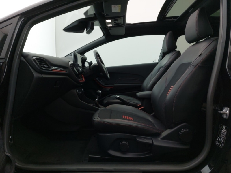 Used Ford Fiesta 2018 for sale - 76815922: Photo 5