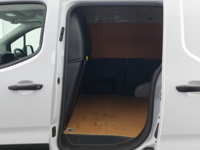 Used Vauxhall Combo 2024 for sale - 76354494: Photo 6