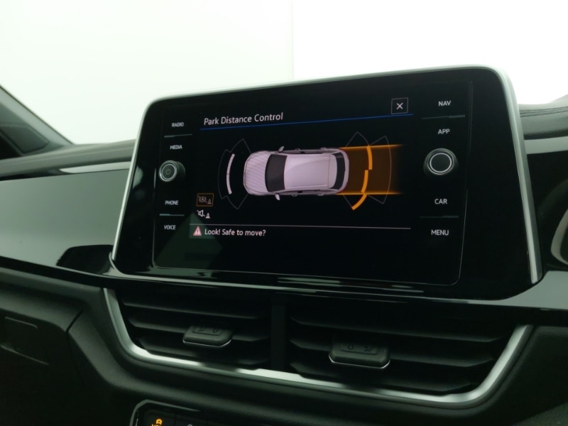 Used Volkswagen T-Roc 2025 for sale - 77252105: Photo 16